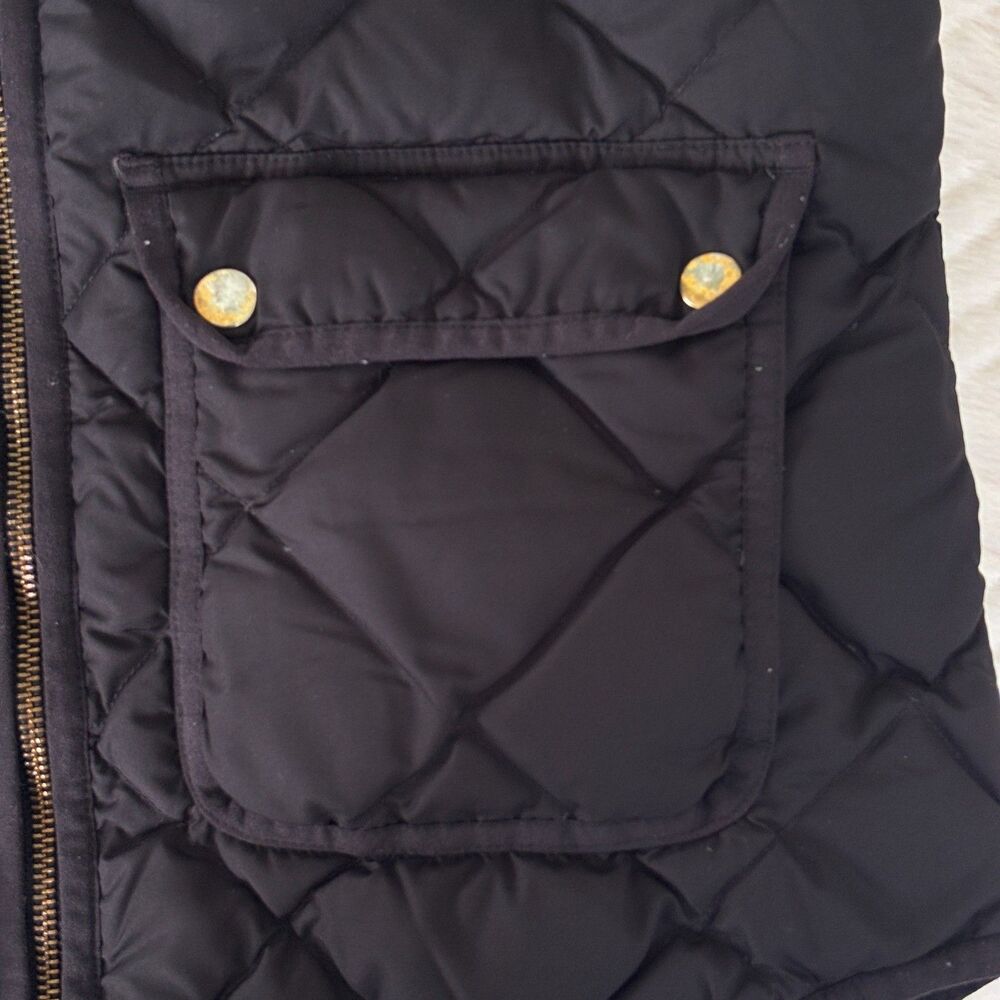 J. Crew Women's Size S Black Quilted Down Puffer Vest Gold Zip Pockets Outdoor - Picture 4 of 8